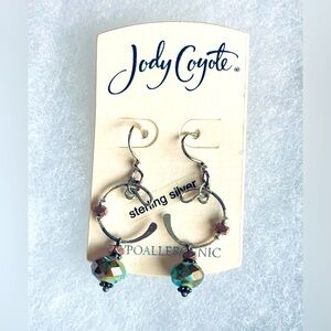 New JODY COYOTE sterling silver hypoallergenic wire earrings with pretty crystal